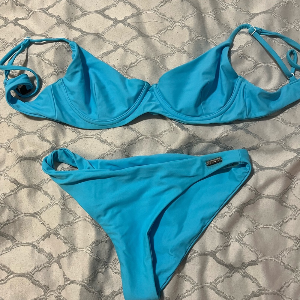 Brand New blackbough Blue bikini